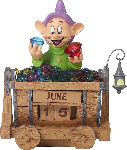 Precious Moments Dopey's BrilliancePerpetual Calendar Disney Showcase Snow White & Seven Dwarves 3 Precious Moments Dopey's BrilliancePerpetual Calendar Disney Showcase Snow White & Seven Dwarves
